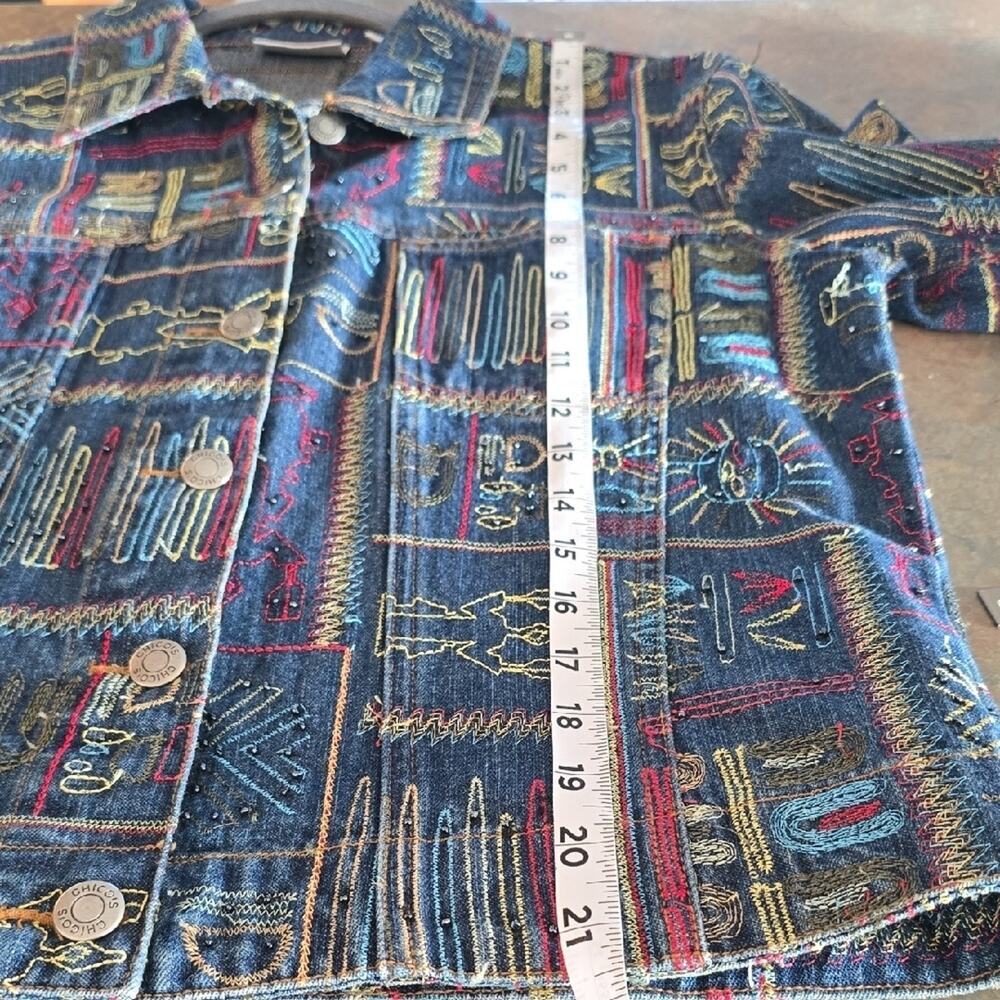 Chico's Blue and Red Patterned Jean Jacket Size 2 (Fits Like A Large) - Picture 5 of 6